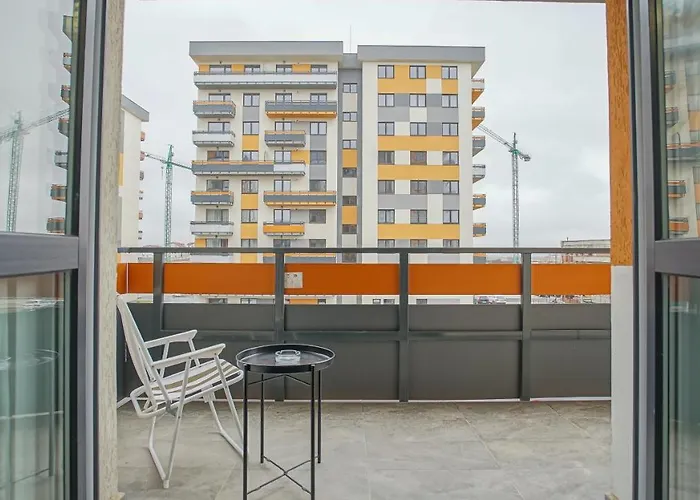 Grandis Coresi Apartamento *